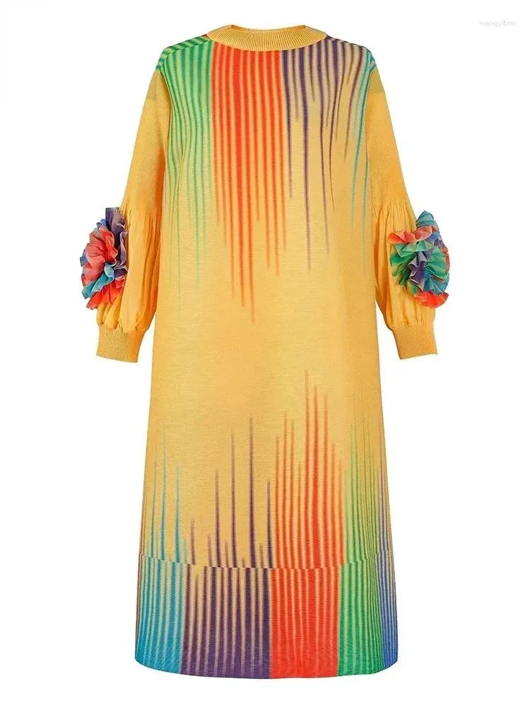 Robes décontractées Anlan Robe plissée à rayures colorée pour les femmes Fashion 3D Floral Spliced Manches Mid Longueur 2024 Été 2C883