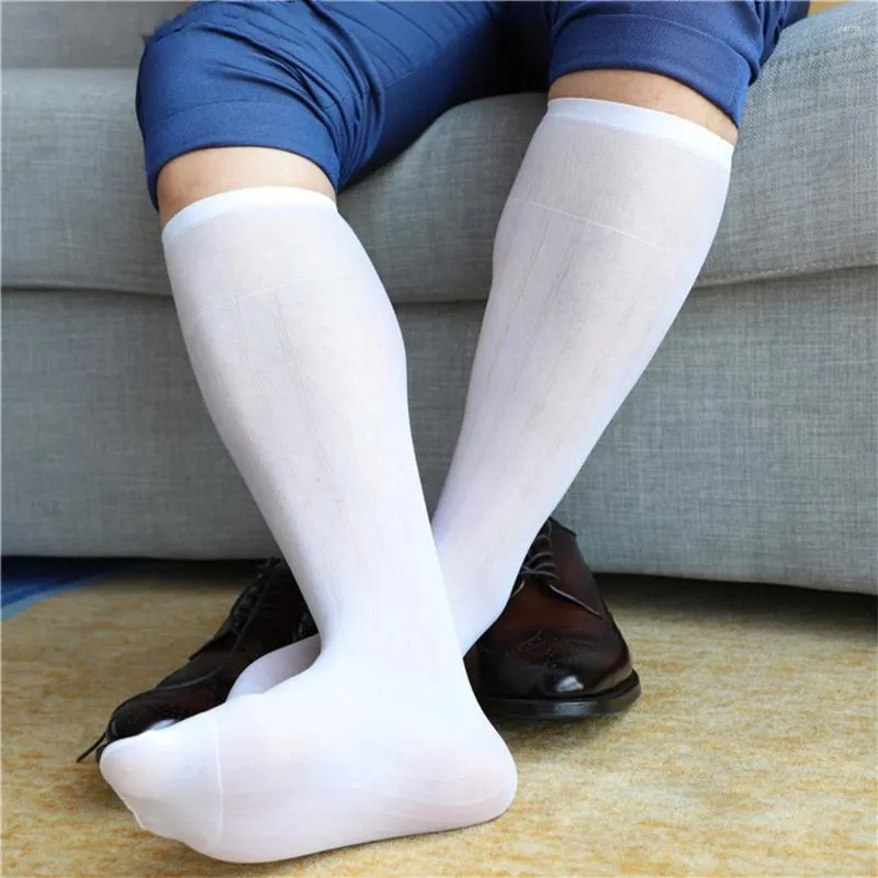 Chaussettes masculines veaux hommes d'été transparent transparent respirant confortable confortable la longueur du genou légers rayures confort