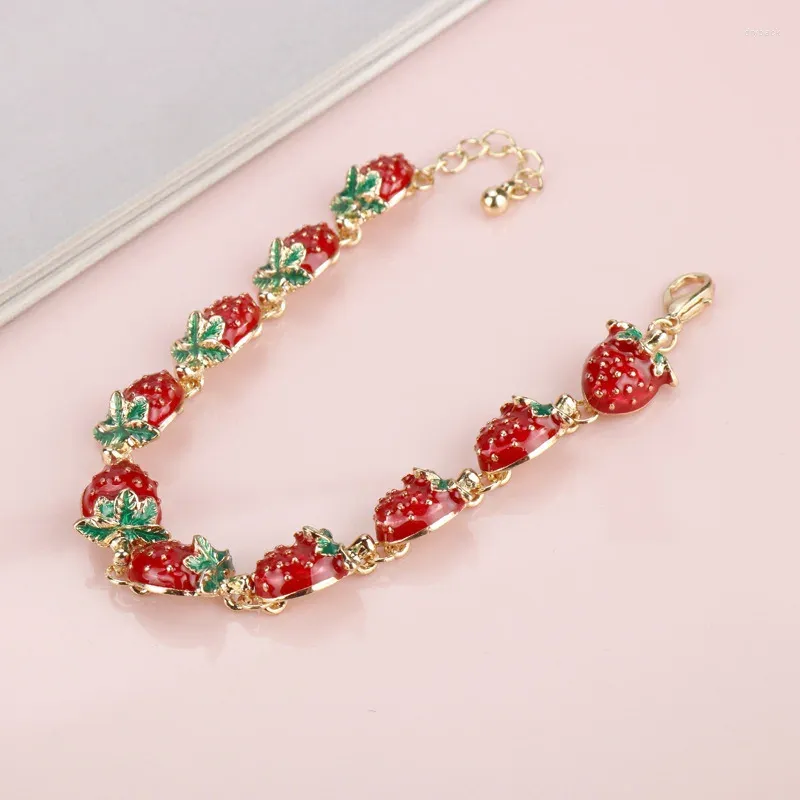 Strand Big Strawberry Red Fruit Armband Fashion Trends Kvinnor Vackert smycken Alla hjärtans dag födelsedagspresent