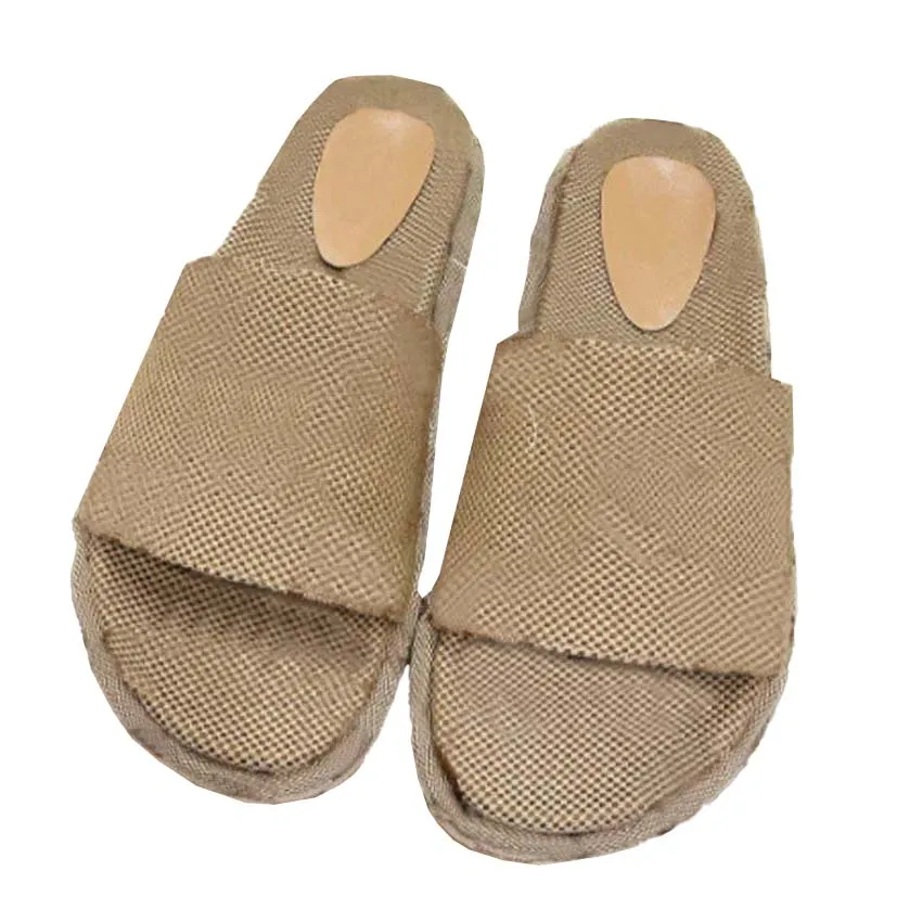 10A Designer Sandalen Pantoffeln Sommer -Männerschuhe geformte mehrfarbige Luxusrutschen geformtes Fußbett in schwarzer Tonkautschuksohle mit geprägter Außenseite 001