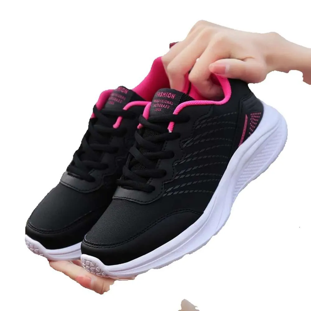 Bleu décontracté pour les femmes gris gai noirs chaussures hremptables confortables entraîner sportif couleurs de couleurs sneaker wo comtable