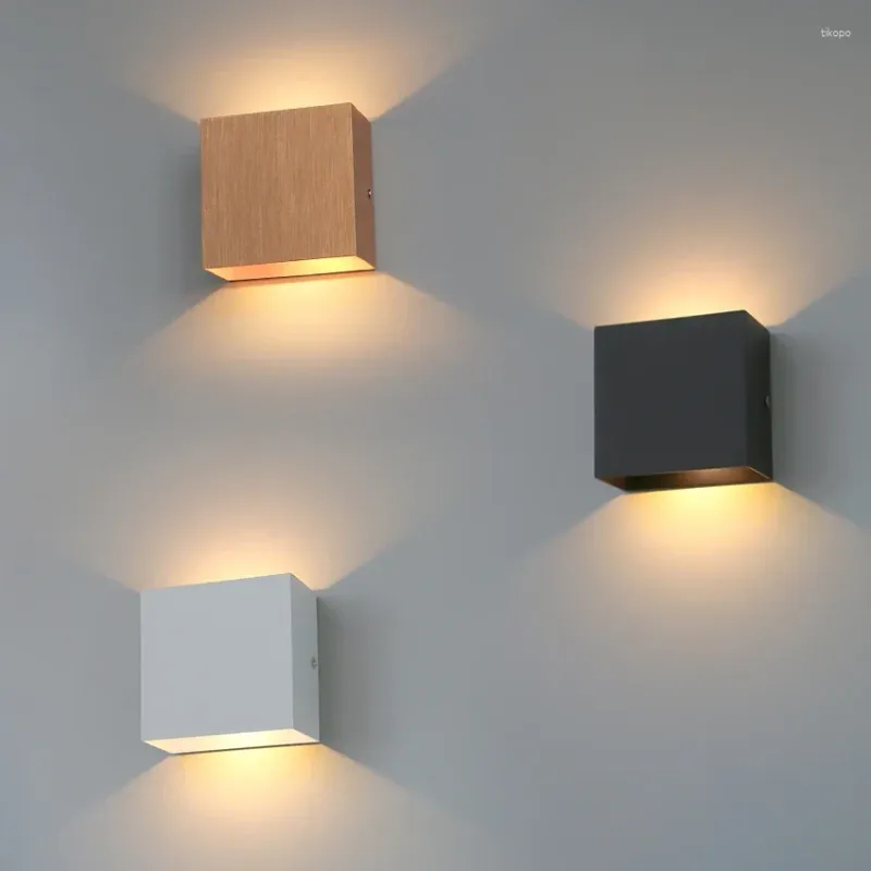 Lampa ścienna nowoczesne 6 W LED LED Hal Minimalist Minimalist Sali Sypial Corridor Oświetlenie Dekorowanie Sconce Aluminium Luminaire