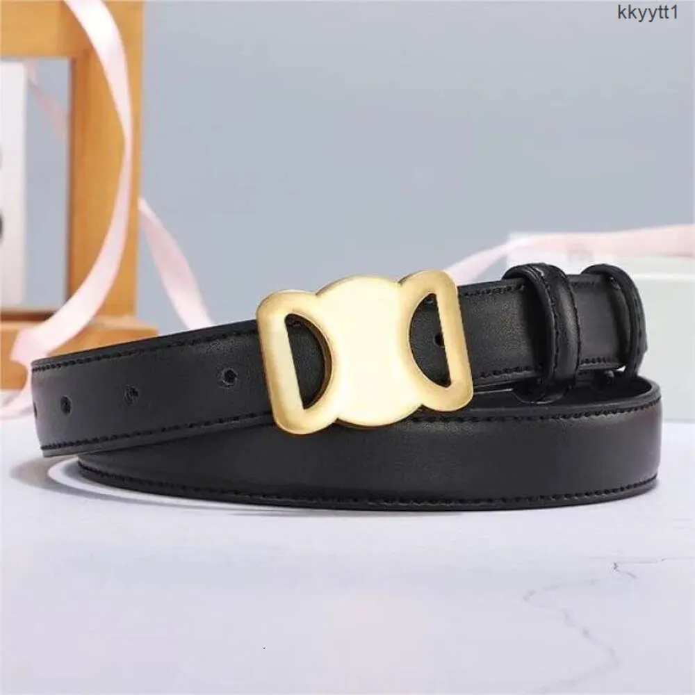 ceintures pour femmes concepteurs ceinture lisse ceinture de boucle rétro de conception rétro de taille mince ceintures pour hommes largeur féminine 2,5 cm