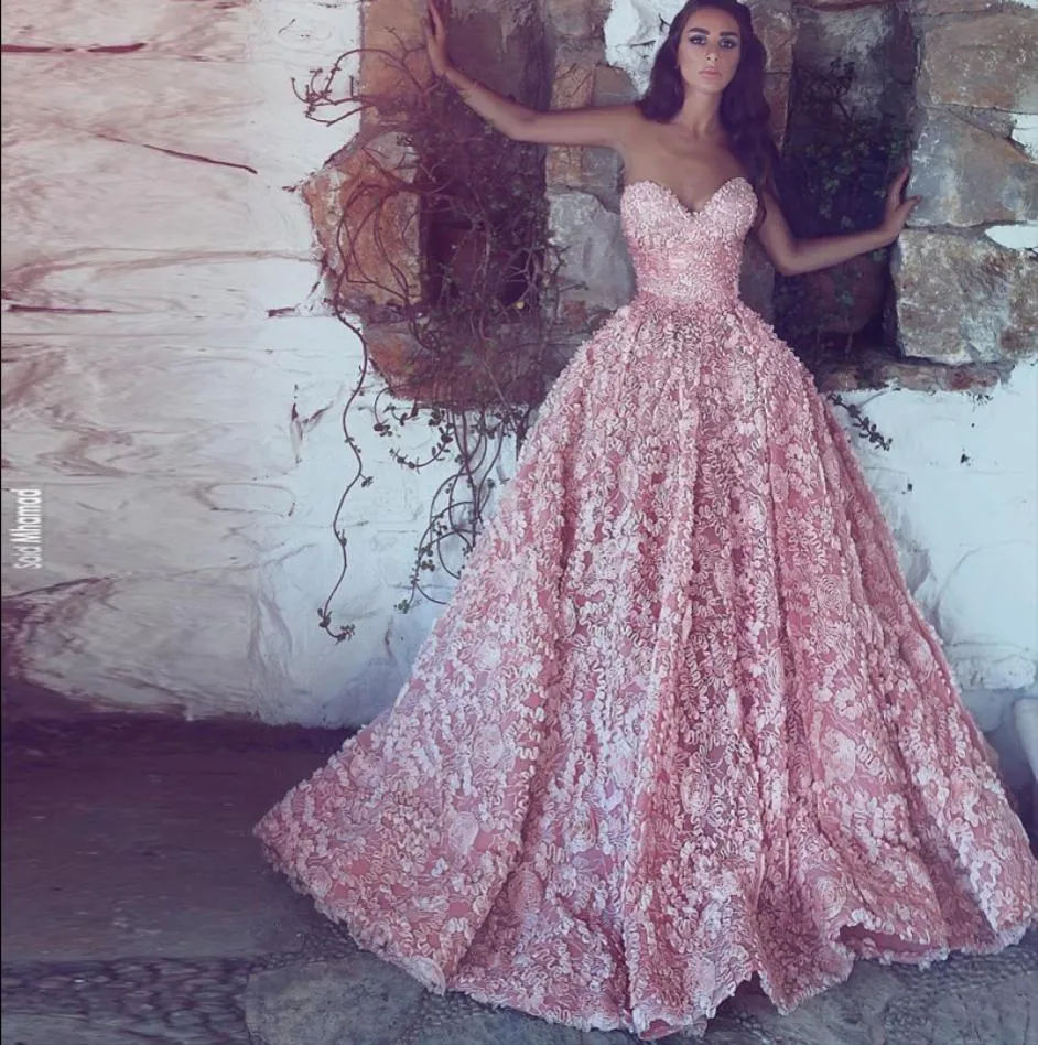Blush Pink Ball Jurns Prom Dresses 2018 Nieuwe Sweetheart met Appliques Court Train Arabic Dubai Vestido de Soiree formele avond We4322500
