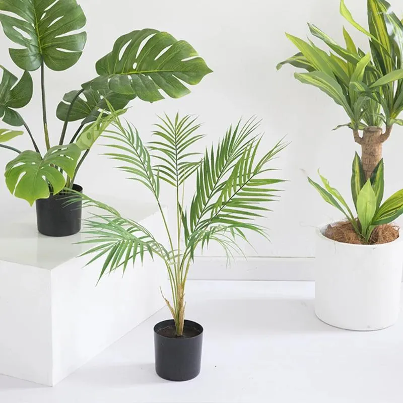 Decorative Flowers Low Cost Maintenance Faux Tree In Pot For Easy Care Materials Artificial Areca Palm 75cm