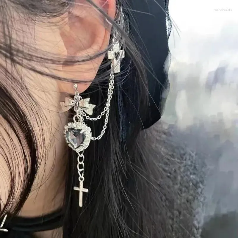 Backs Earrings Vintage Punk Black Crystal Heart Cross Chain Ear Cuff For Women Men Gothic Hip Hop One Piece Bone Clips Party Jewelry Gifts