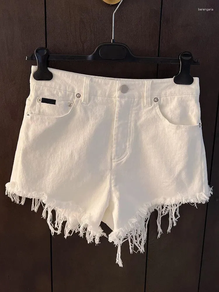Damskie spodenki modne mody biały jeans dla kobiet 2024 wiosna lato wysokiej jakości frędzle streetwearu streetwear swobodny dżinsowe spodnie pani