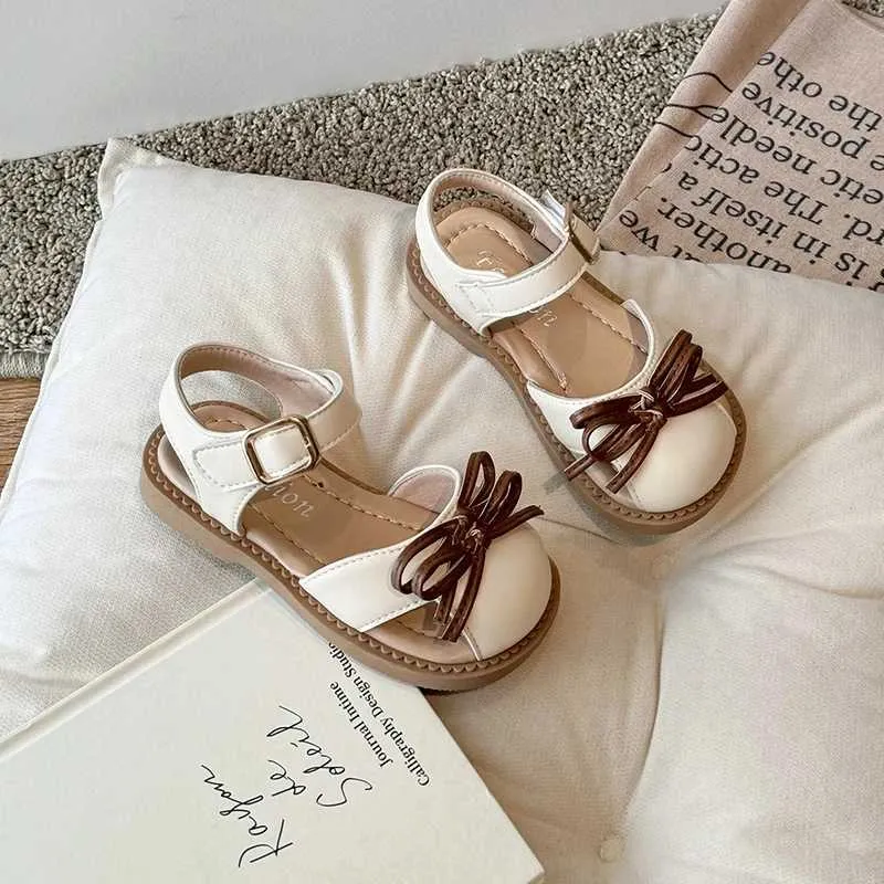 Cute closed toe shoes for summer cheap