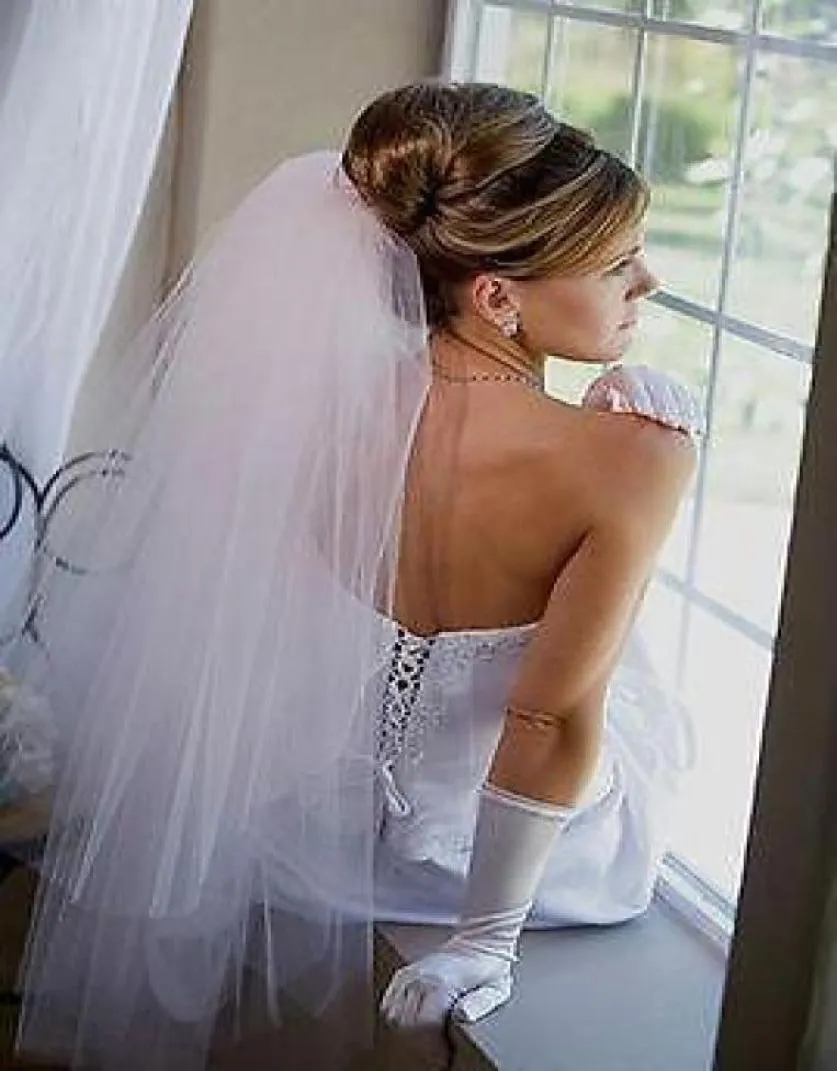 NOUVEAU 2T Whiteivory Bridal Elbow Longueur Cut Edge Wedding Veil avec peigne TULLE BRIDAL VEILS1323420
