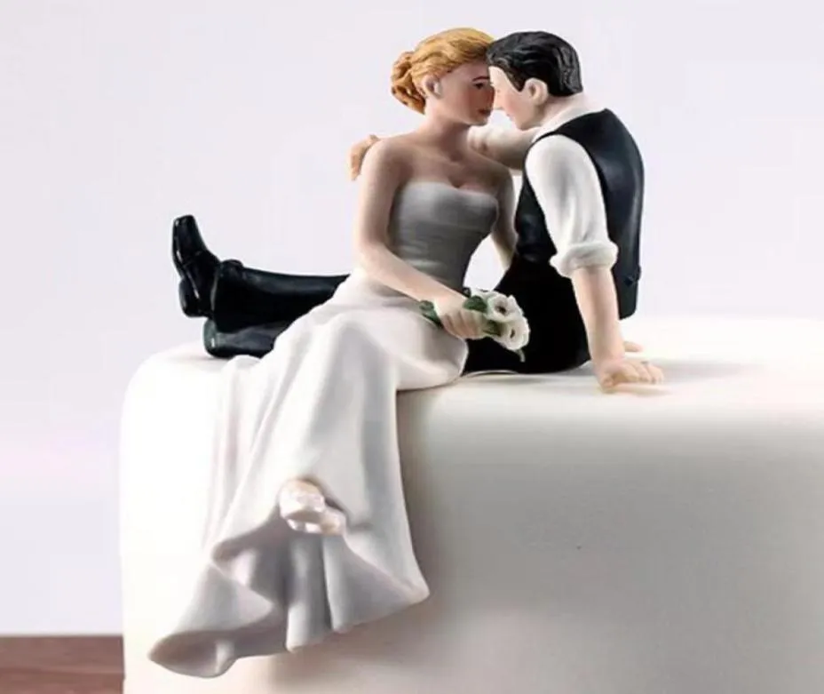Décoration de fête Faveur de mariage et décoration The Look of Love Bride Groom Couple Figurine Cake Topper5719857