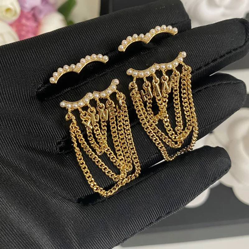 Eenvoudig designer merk koperen brief Stud oorbellen luxe vrouwen kwastje vergulde messing oorbel nooit vervagen meisjes bruiloftsfeestje sieraden accessoires