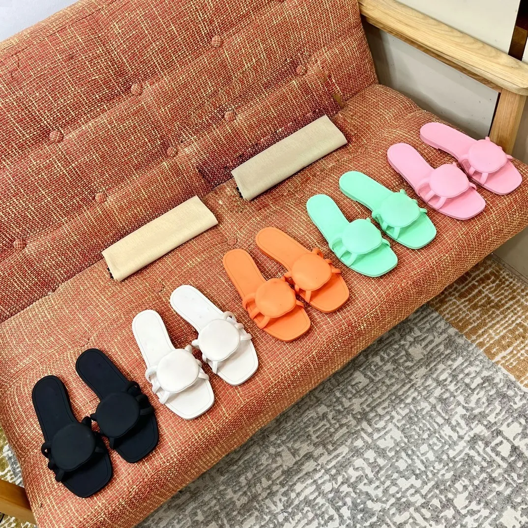 chinese dress ladies Woman Flat Black Sandals