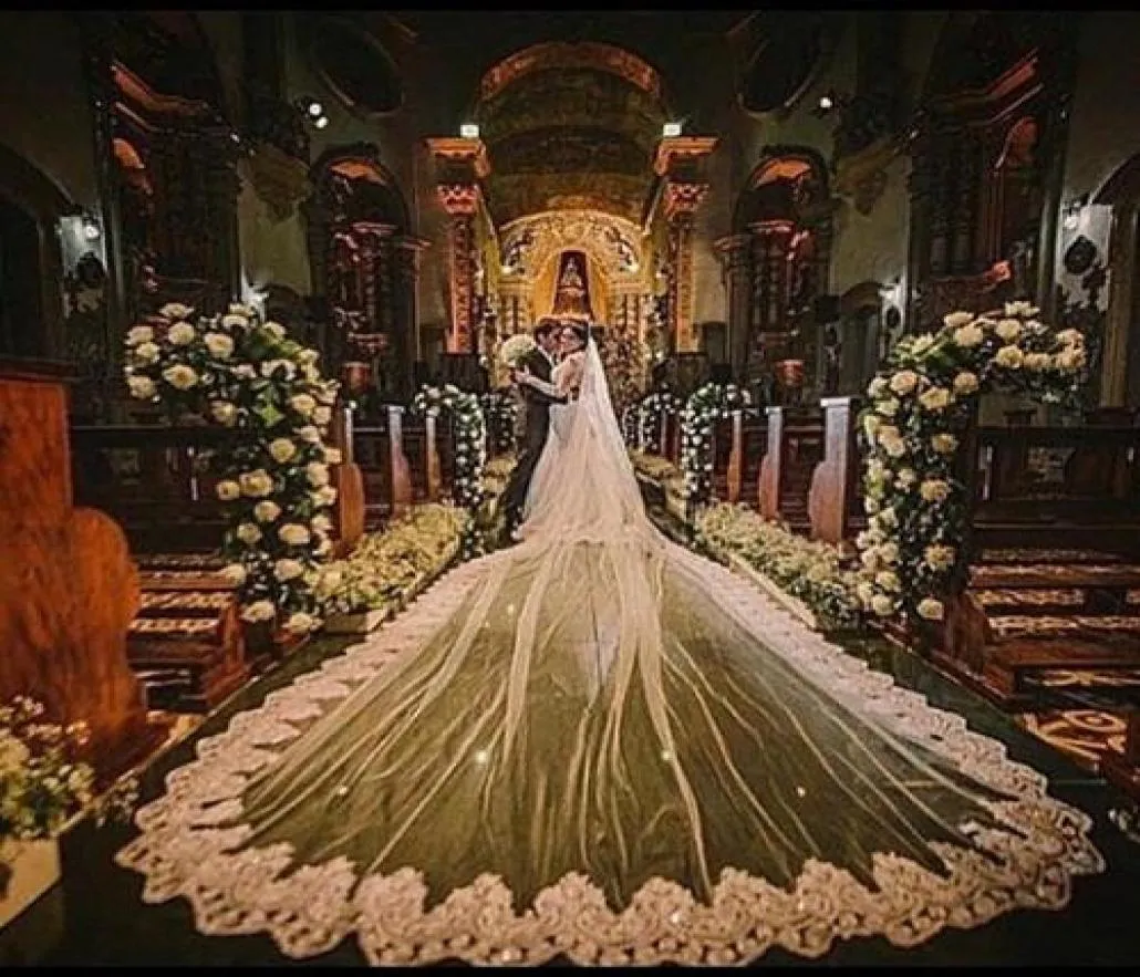 Винтаж 5 метров собор Свадебные вуали Один уровень свадебных платьев.