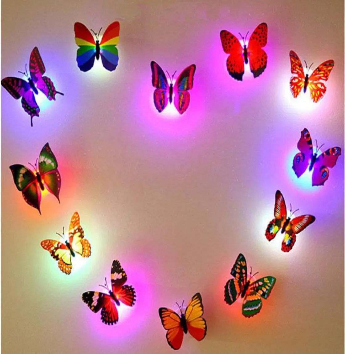 Drop decoratie creatieve willekeurige kleur kleurrijk lumineuze led vlinder nachtlicht gloeiende libel baby kinderkamer muur6264866