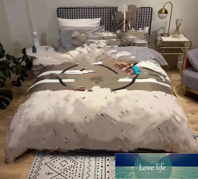 Foreign Trade Cross-Border Fashion Four-Piece Set Rhinestone Velvet Duvet Cover Baby Bag Velvet Milk Fiber Bed Sheet Affordable Luxury Style Warm