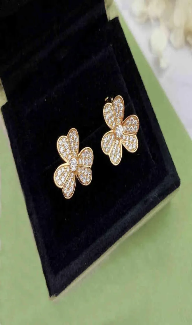 Famous Brand Pure 925 Sterling Silver Luxury Jewelry Earrings For Women Gold Color Flowers Sweet Romantic Luck Clover Wedding6166968