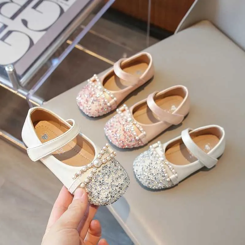 Flat Shoes Girls Princess Shoes 2024 Nieuwe Spring Summer Strier Regging Baby Crystal Flats Little Girl Dance Loafer Maat 23-34 H240504