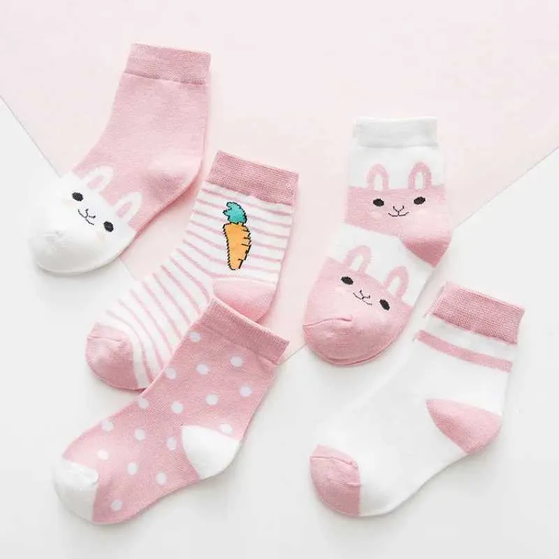 Chaussettes pour enfants 5 paires / lot de chaussettes pour enfants garçons et filles mignonnes mignonnes rayures douces et chaudes à la mode automne et hiver pour enfants sportifs y240504