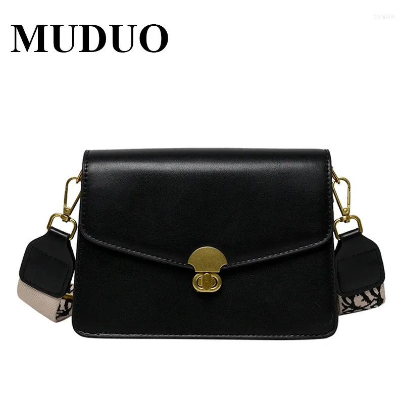 Sac Muduo Vintage en cuir motif d'épaule Sacs d'épaule pour femmes conception de verrouillage de sangle à large qualité de haute qualité dames messager 2024