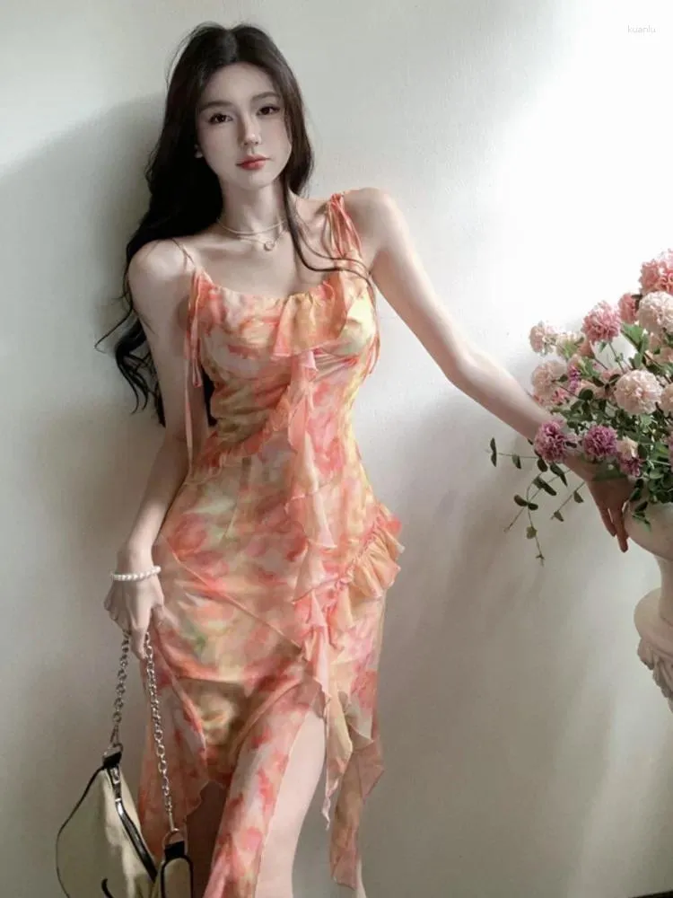 green emerald velvet dress 2022 Summer New Women's Elegant Suspender Dress Sexy V-neck Pullov —  GO-E-MALL main image 1