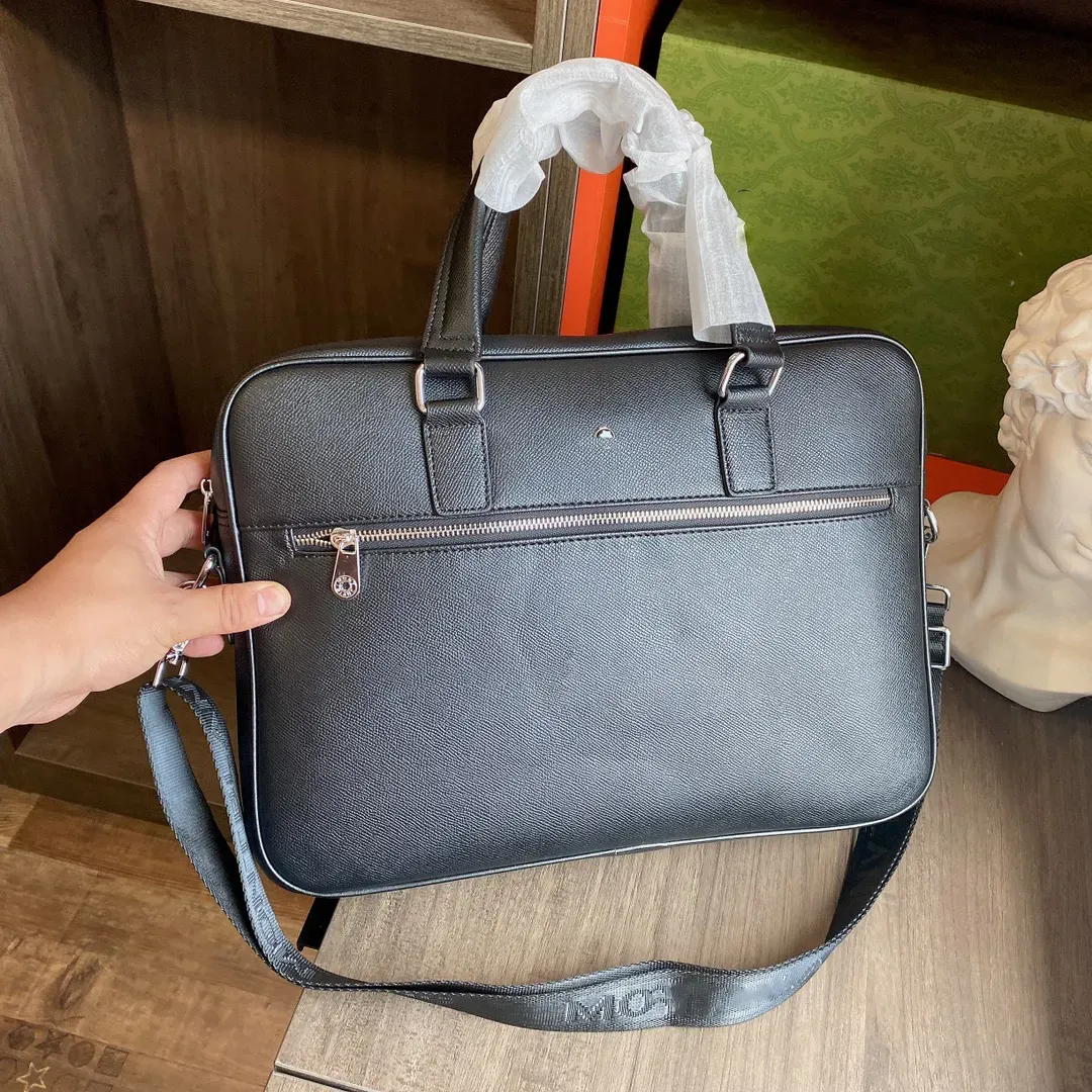 Large capacity laptop bag hot sale
