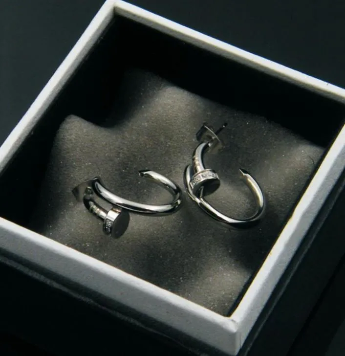 Fashion Classic Design 316L Titanium Steel Nails Oreing Lovers Punk avec diamant et pas de boucle d'oreille diamant bijoux 347859