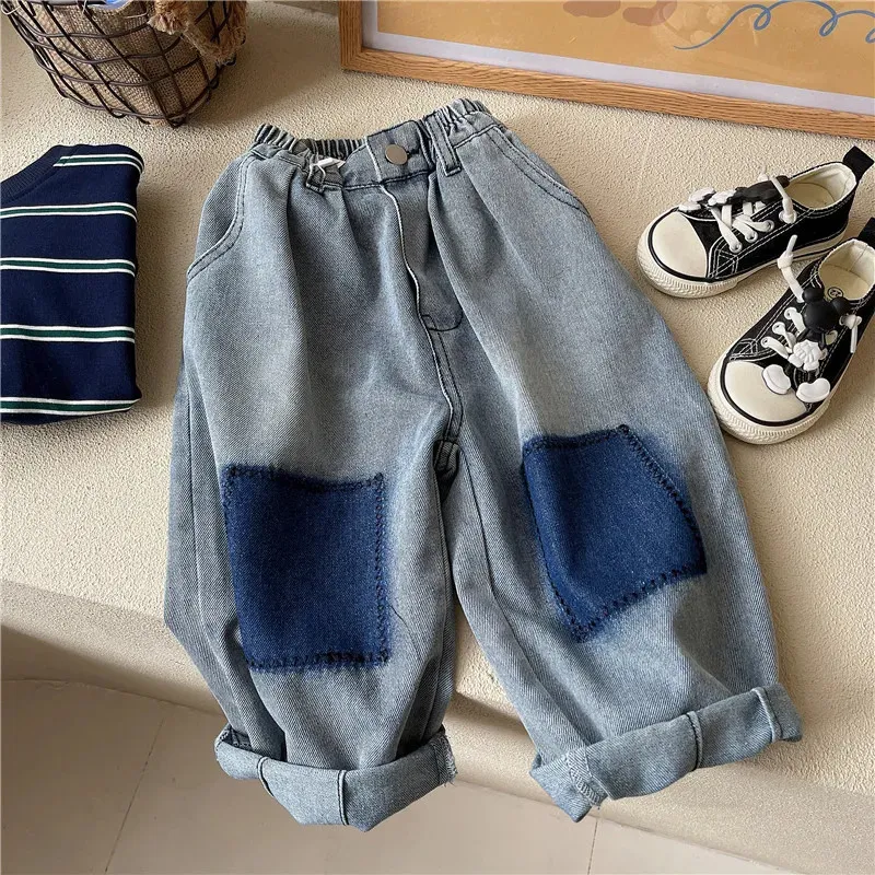 Spring and Autumn Childrens Contrast Wide Leg Jeans Contrast Loose Relaxed Pants for Boys and Girls Jeans Baby Kids Trousers 240430