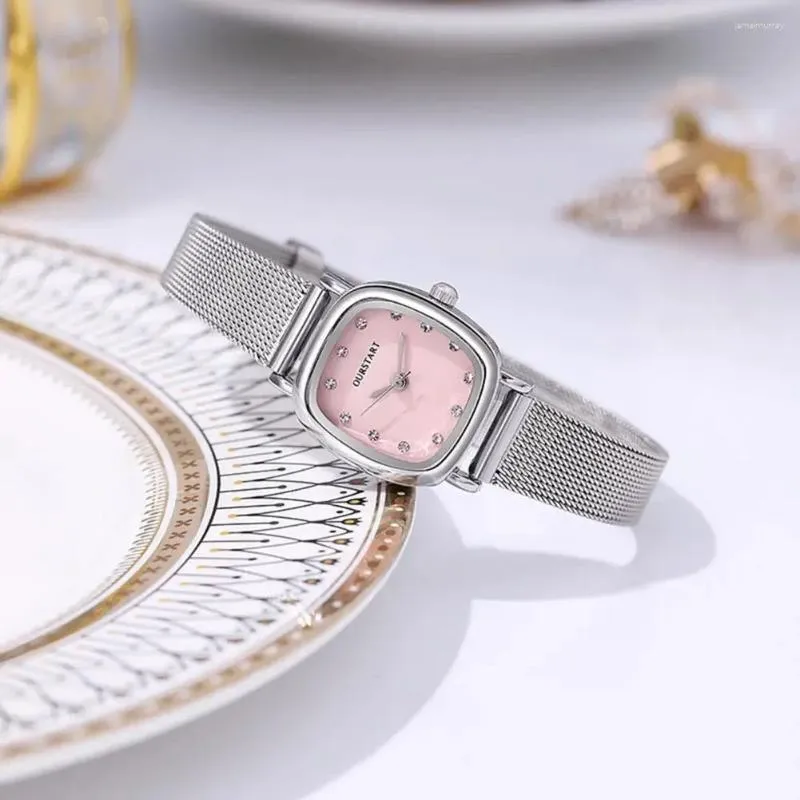 Armbandsur Square Quartz Women's Watch rostfritt stål Dial Elegant Rhinestone With Movement Minimalist