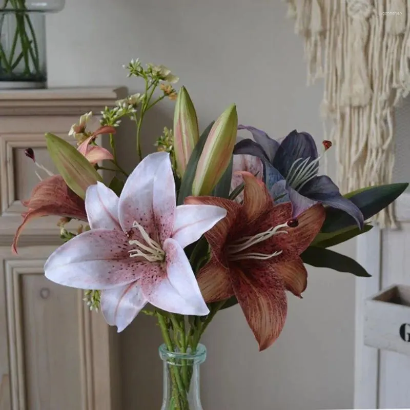 Decorative Flowers 2Heads Artificial Lilies Lifelike Real Touch Bouquet Silk Party Supplies Fake Flower Home Decoration