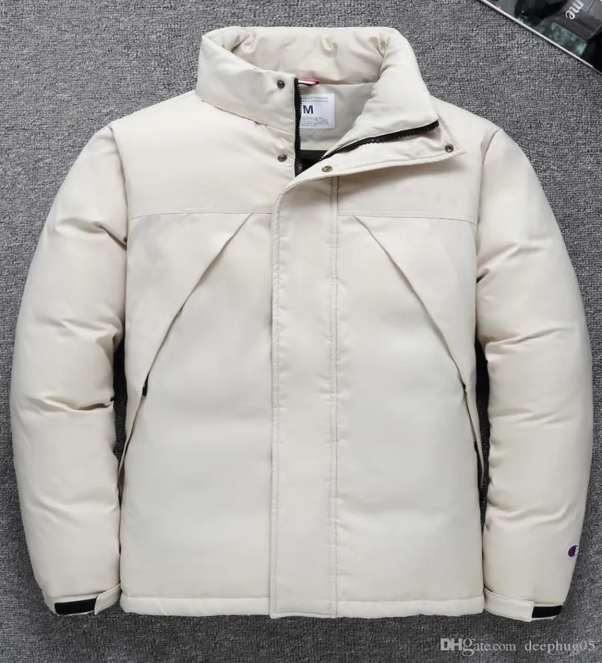 Le nouveau type de la veste de l'hiver du champion 2019 L'usine vient de livrer les magasins physiques doit stocker quatre couleurs m3xl havelog7815637