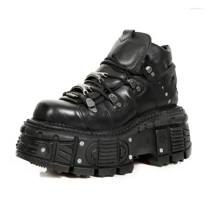 Freizeitschuhe 2024 Männer Retro Tank High-Top-Plattform Leder Dark Punk Muffin Bottom Street Schießpumpen