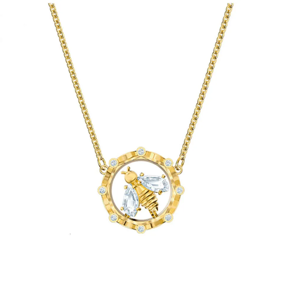 Sans cou pour la femme Swarovskis Bijoux assorti de la couronne d'or rotation de petits abeilles