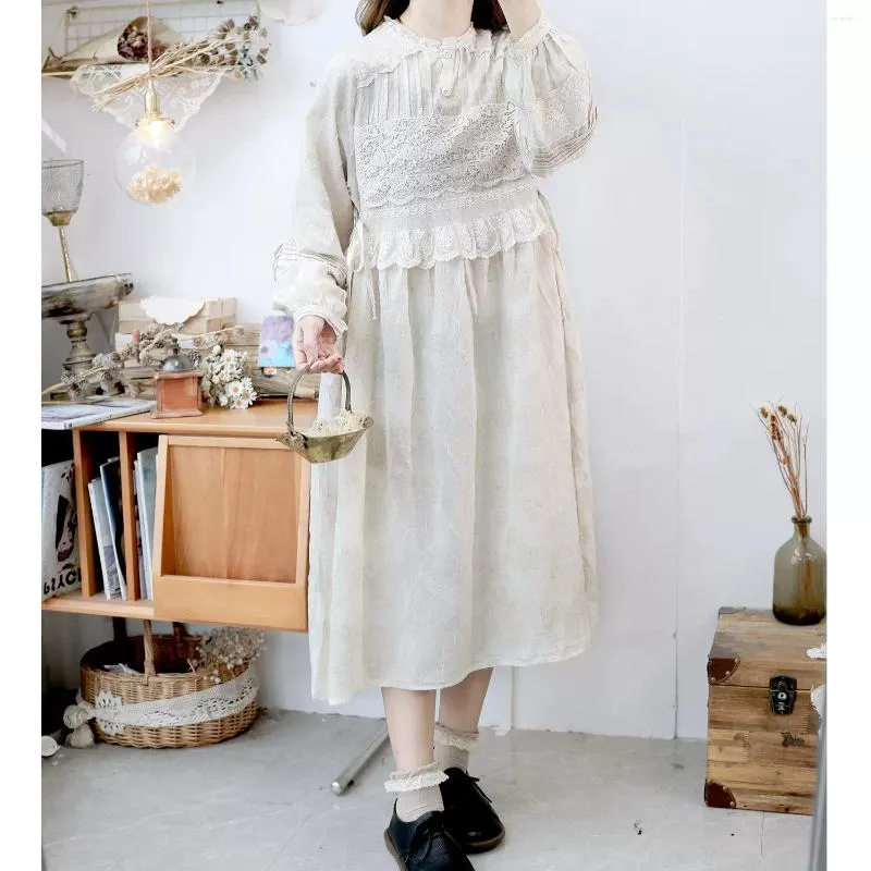 Sukienki zwyczajne 118 cm Bust Spring Autumn Women Sweet Mori Kei Girl Fashion Hafted Loose Plus Size Wygodna bielizna