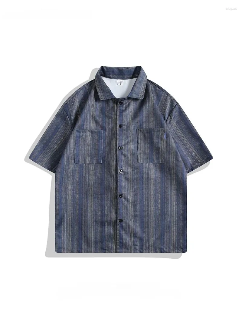 Chemises décontractées pour hommes Youth Vertical à rayures verticales à demi-manche à manches tendance haut de gamme Handsomé
