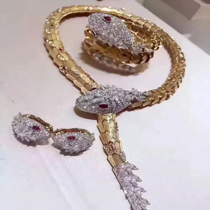 Modemärke smycken kubik zirkoniumröd cz ormhalsband smycken set aaa zirkonörhängen tre lager orm armband armband ring 293m