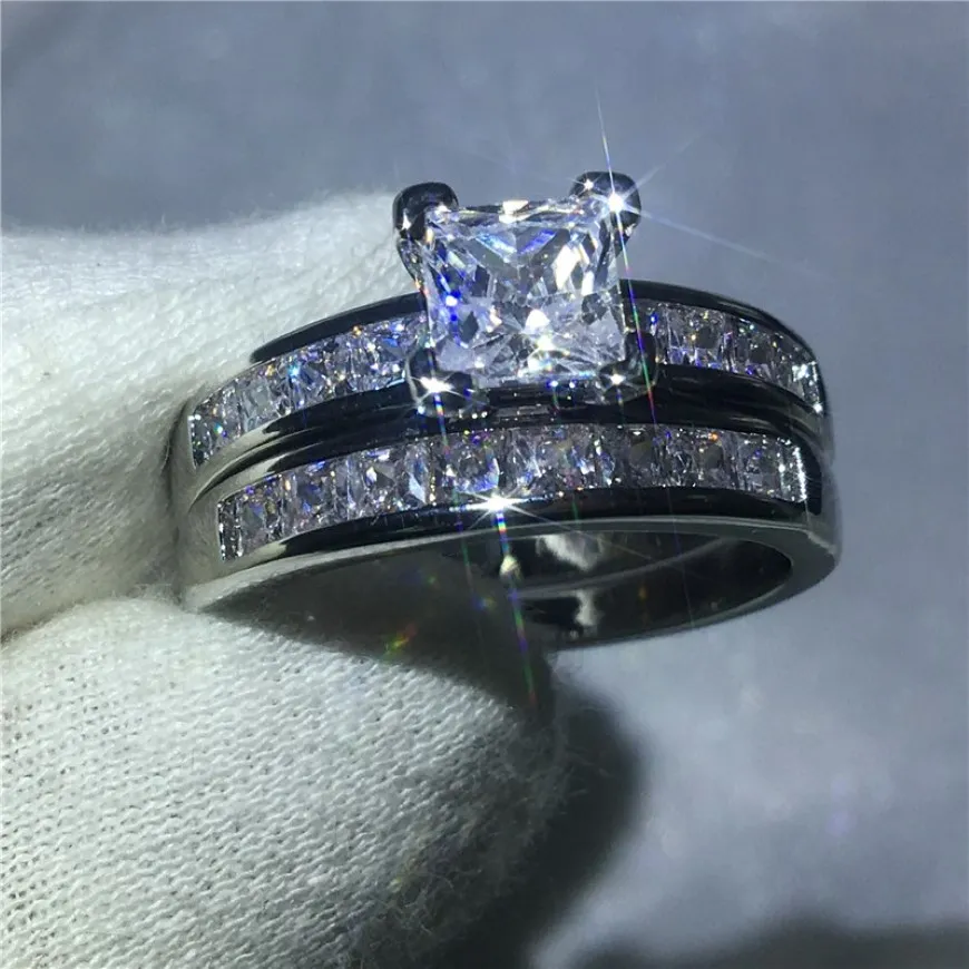 Handgefertigter Luxus weiblicher Schmuck Prinzessin Schnitt 5A Zirkonstein Weiß Gold gefülltes Verlobungsschwerrad Ring Set für Frauen 192l