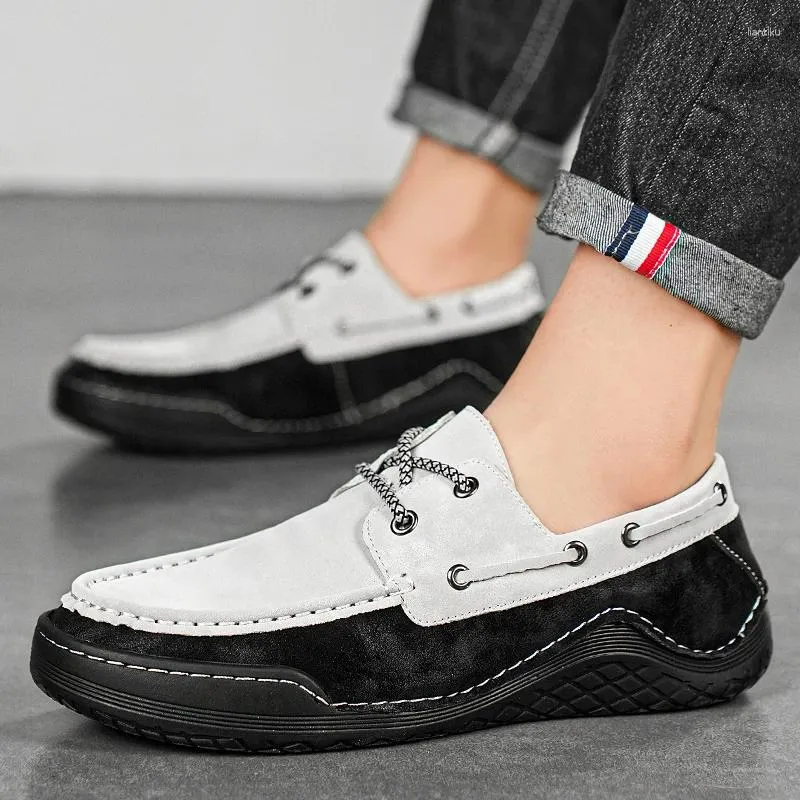 Lässige Schuhe modische Männer flache leichte atmungsaktive große Größe Schuhschläge Moccasins Mann Sneaker Erbsen Zapatos Hombre