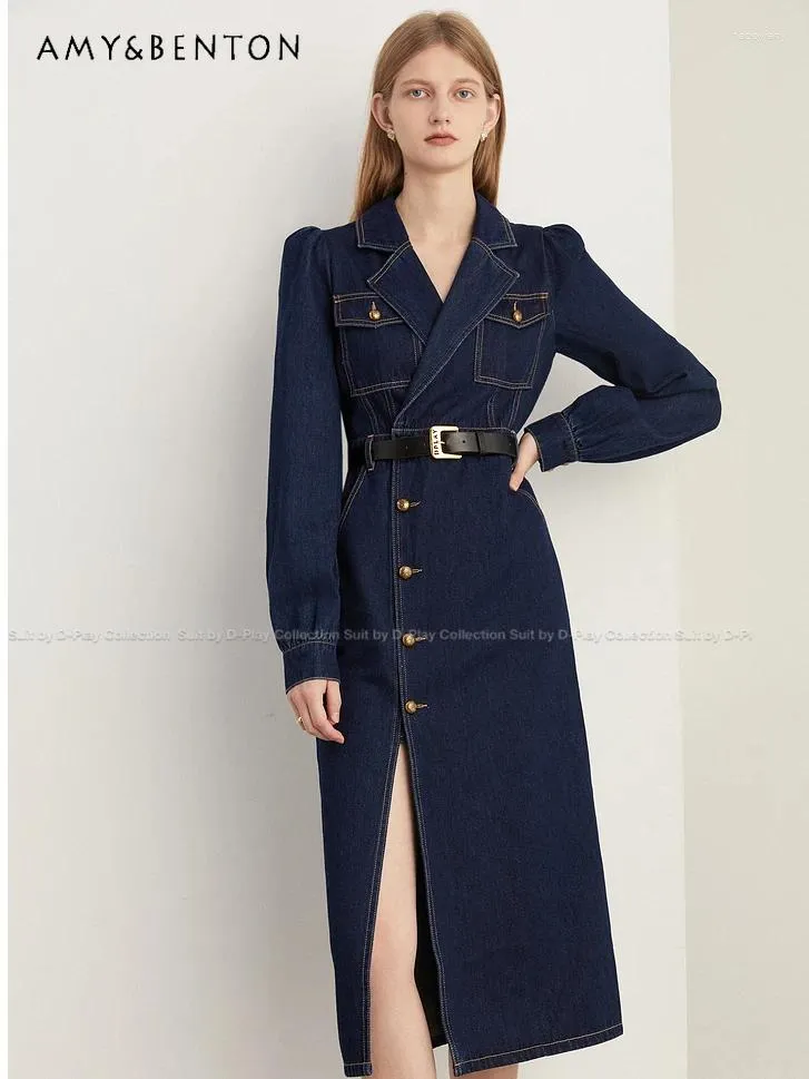 Robes décontractées Style Fashion Graceful Split Blue Denim Long Robe pour les femmes au début du printemps All-Match élégant professionnel