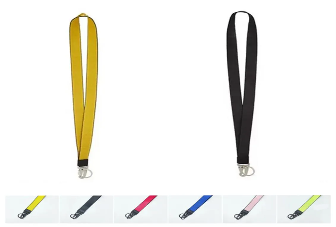 Keychains de luxe Designer Classic Series Longueur 45 cm Brand Kewchain Entrée Tag Mobile Phone Trawstring Sac Hanging Pet Tie Rope7689704