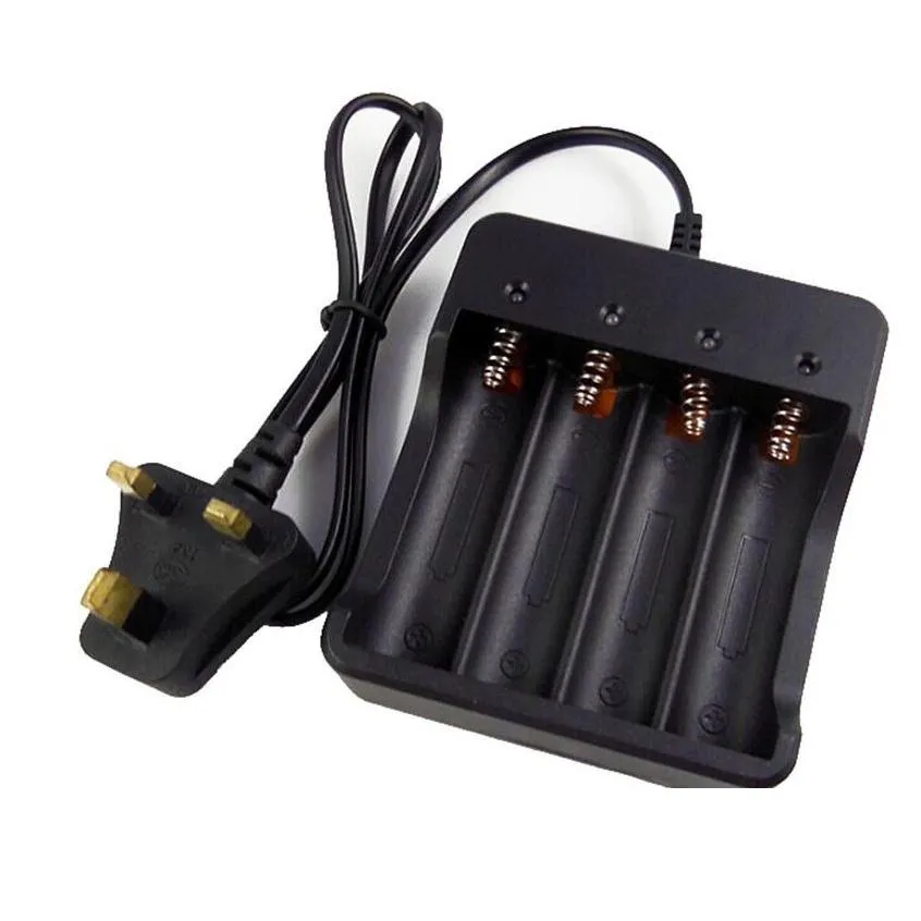 Ladegeräte 4 Slots Battery Plug US AU EU UK Intelligentes mtifunktionales Ladegerät mit USB -Drop -Lieferelektronik -Batterien DHRNG DHRNG