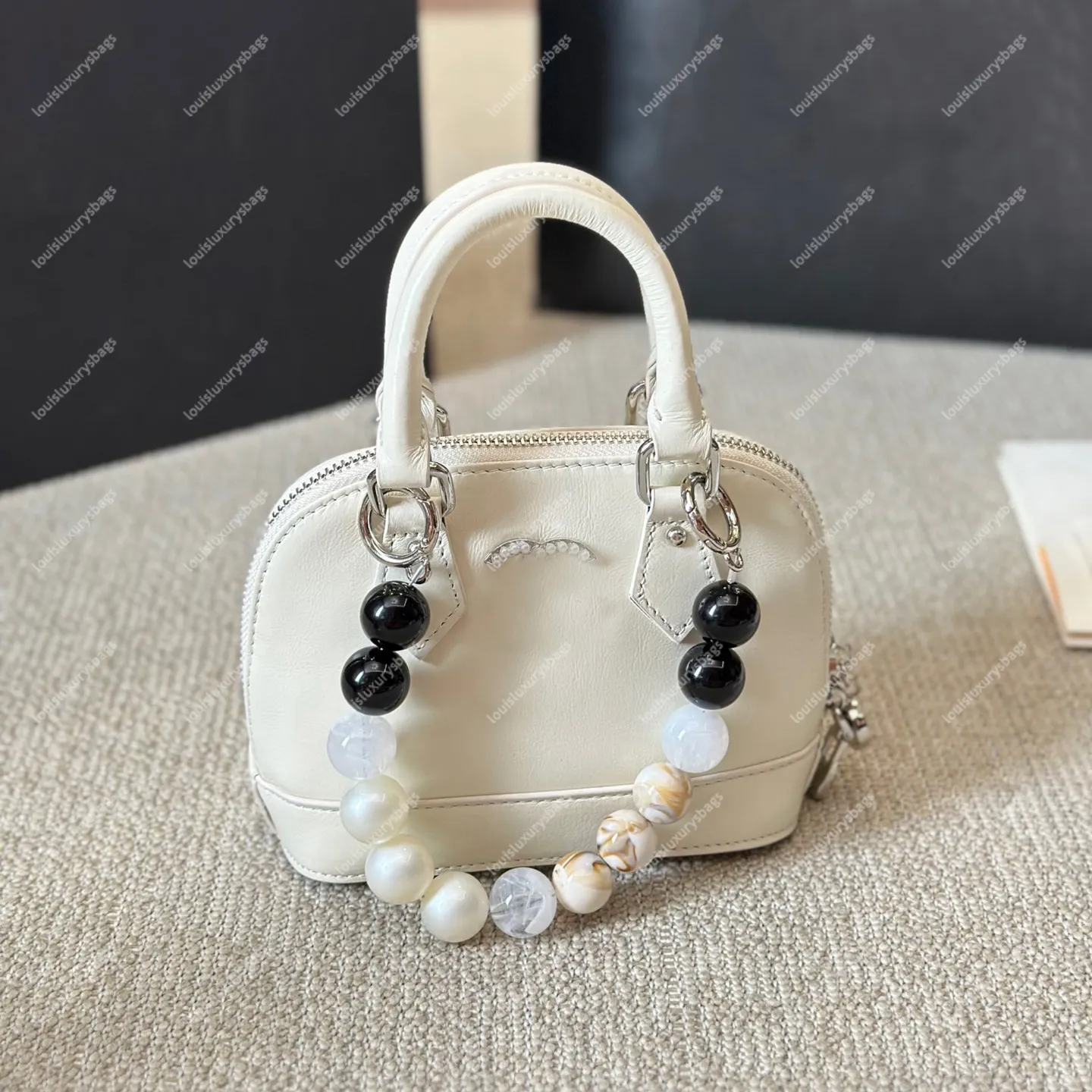 Designer CC Women Handbag Decorazione in rilievo Borsa per spalla vintage di alta qualità in pelle Crossbody Borse Borse