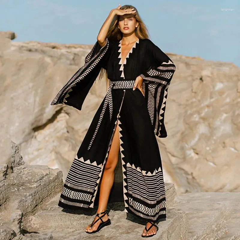 Beach Summer Maxi Robes tenues pour les femmes Couvre de maillot de bain Boho Vêtements bohèques Vestidos de Verano Mujer 2024