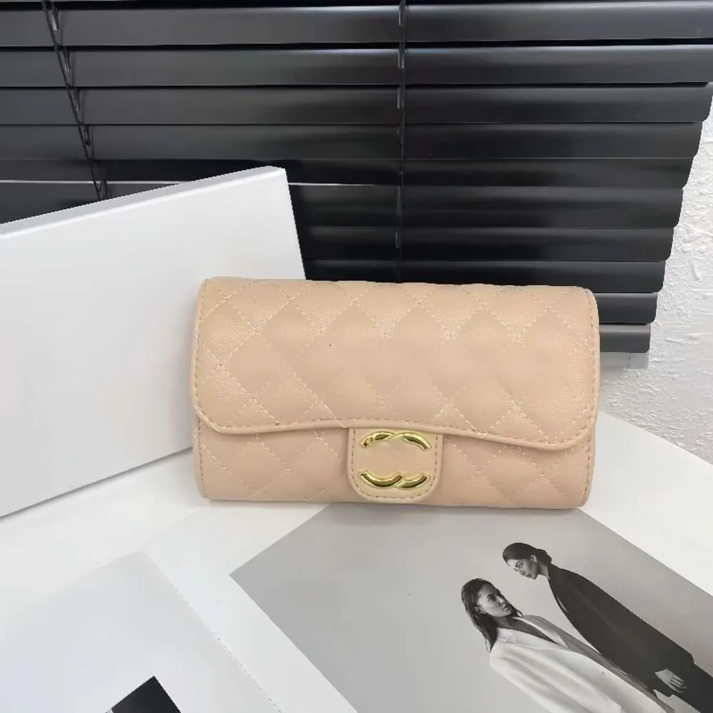 Новая сумочка дизайнера Сяо Сян Женская сумка с поперечным плечом с сцеплением ниток для вышивки Lingge и Caviar Chep Factor