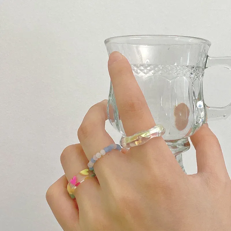 Cluster anneaux de mode coréenne de mode acrylique ensemble pour les femmes esthétique de couleur légère résine résine perlé élastique 2024 bijoux de fête de mariage