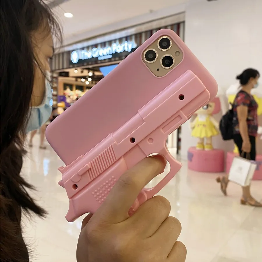 Grappige 3D Gun Shape Telefoon Case Hard PC Mobile Back Shell Creative Unieke schattige cover spoof speelgoed Xmax cadeau voor iPhone 15 14 13 12 11 Pro Max Mini XR XS 8 7 6 Plus