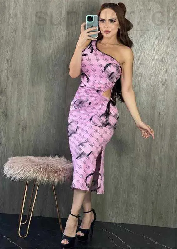 Urban Sexy Robes Designer Designer Femmes Dress Pink Printing Fashion Fashion décontractée à une épaule Slant jupe Shipe gratuite KTNG