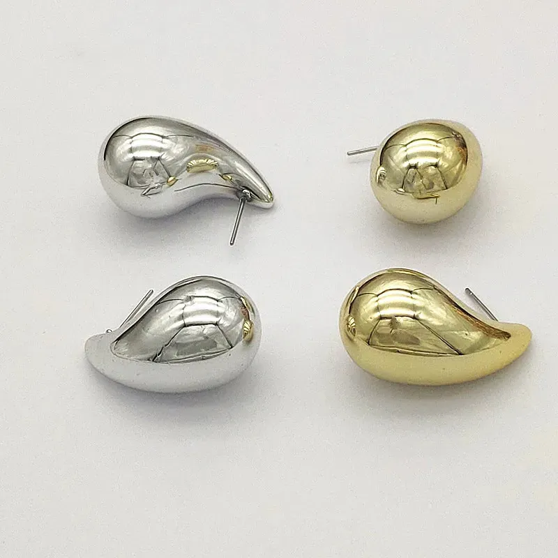 Ankomst 31x17mm 50st/Lot Akryl UV Drop-Shape Earring Studs för handgjorda örhängen DIY Partsjewelry Fyndkomponenter 240428