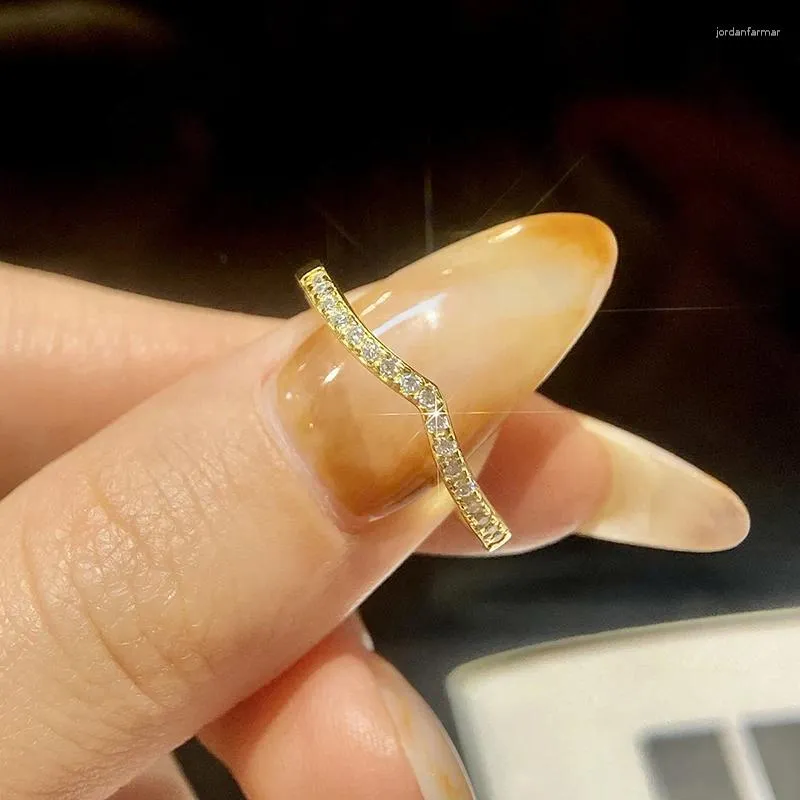 Cluster anneaux Gra Brilliant en forme de V Moissanite Pure Diamond pour femmes Gift Real 925 STERLING SIGNE Quality Fine Bijoux