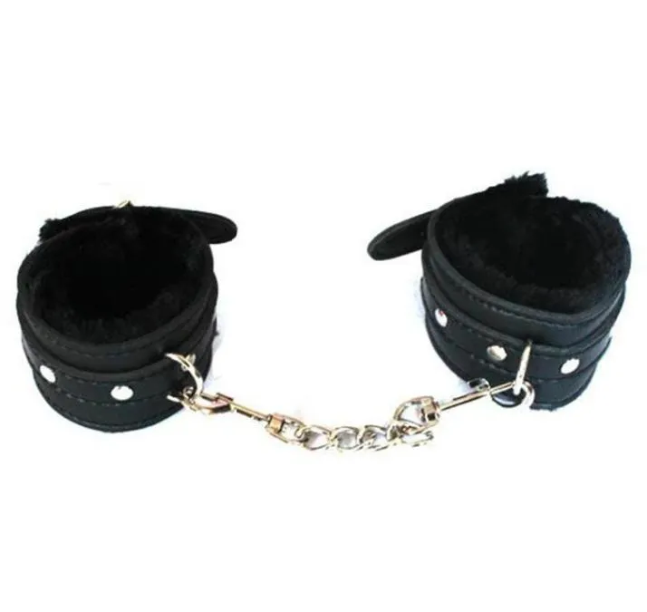 2015 Black Pue Leathervelvet Hand Cuffs Couples Adands Game Sex Toys Q05064832272のぬいぐるみ拘束束縛