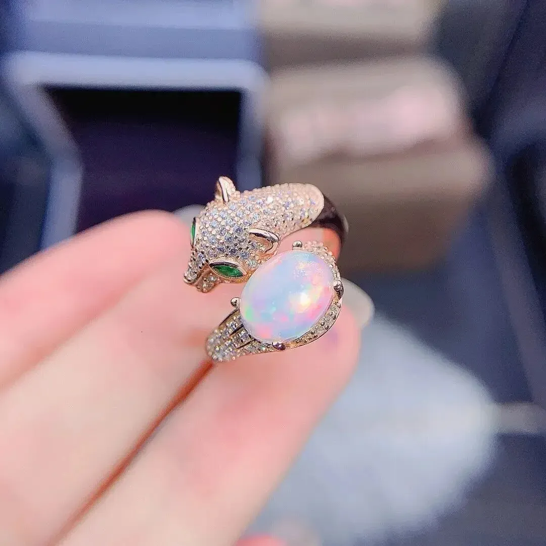Natural Opal Ring Leopard Style High Fire Color Luxury Fashion Womens Jewelry S925 Sterling Silver Plated 18K Gold Engagement 240430